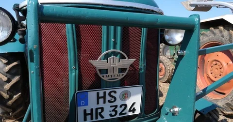 Oldtimer Tractor Hanomag - UHD 4K Stock Footage 82602493