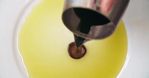 Olive oil balsamic vinegar Stock Footage 60782825