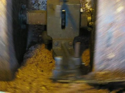 Olive oil processing Видео 277490