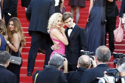  Oliver Cheshire and Pixie Lott attend the premiere of From The Land And T... Stock Photos
