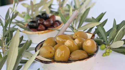 Olivi6 Stock Footage 118210178