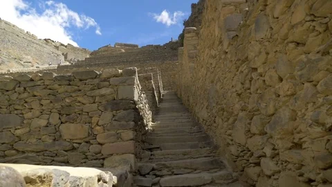 Ollantaytambo steps in slow motion Stock Footage 77883261