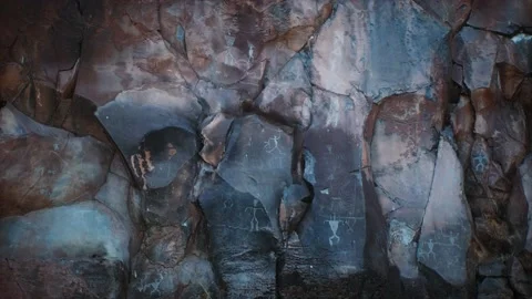 Olowalu Petroglyphs on rock Stock Footage 140670309