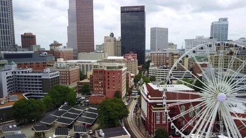 Olympic Park Ferris Wheel Pull Back Vídeo Stock 80390550