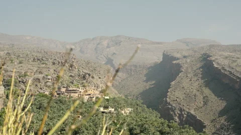 Oman - Stock V3-0106 Stock Footage 333320202