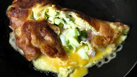 Omelet2 Stock-Footage 331987576
