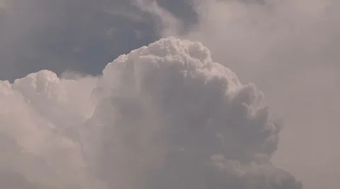 Ominous dark storm clouds on the horizon, black clouds, cumulonibus clouds Stock Footage 40653803