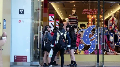 OMOTESANDO STREET Stock Footage 84841341