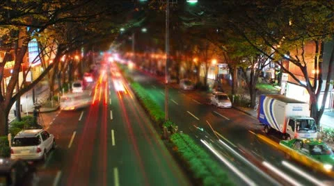 Omotesando tilt-shift &amp; time-lapse with light streaks. Video stock 11211356