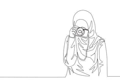 One continuous line drawing of young pretty happy muslimah with headscarf Illustrazione stock
