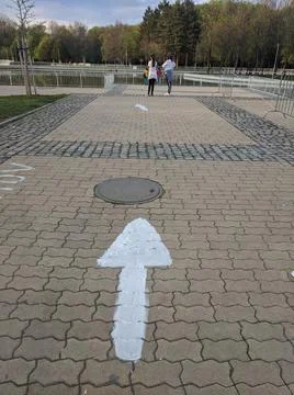 One-directional pathways in the park Foto stock