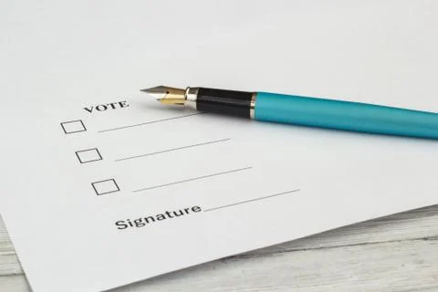 One document for voting and signing, close-up Stock-Fotos