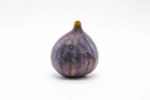 The One fig isolated on a white background. View of ripe purple violet fig. Foto stock