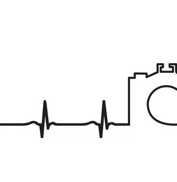 One line drawing camera Heart Beat Stock Illustration
