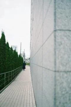 One man walking on an empty pathways 库存照片