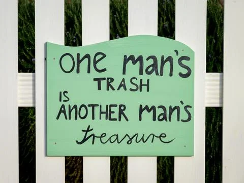 One mans trash is another mans treasure sign Stock Photos