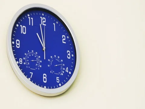 One minute, time, hours 1 Stock Footage 78698473