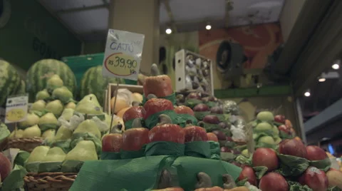One of the oldest and important market of the city of São Paulo 스톡 동영상 63308161