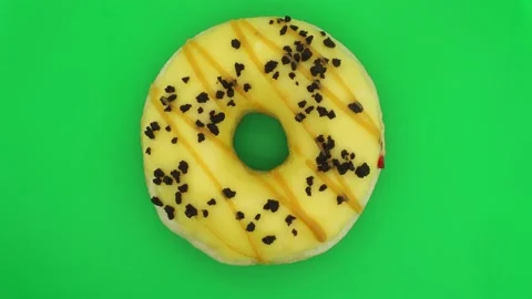 One Rotating Donut on A Green Background Stock-Footage 169346128