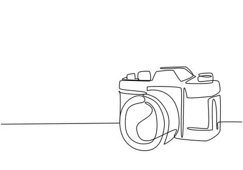 One single line drawing of old retro analog slr camera with telephoto lens Stock-Illustration