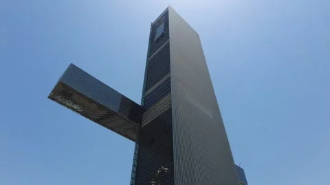 One Zabeel Largest Horizontal Skyscraper in the World 動画素材 242652431
