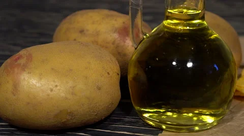 Onion potato chips dolly Stock Footage 68908279