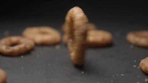 Onion rings close up slow motion studio, tasty fast food Vidéo 144801584