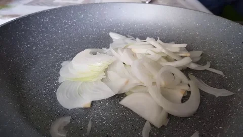 Onion rings Stock Footage 79599909