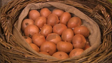 Onions in a basket Stock Footage 86261389