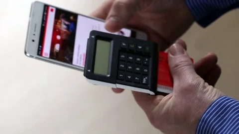 Online banking . installation Vidéo 71795312