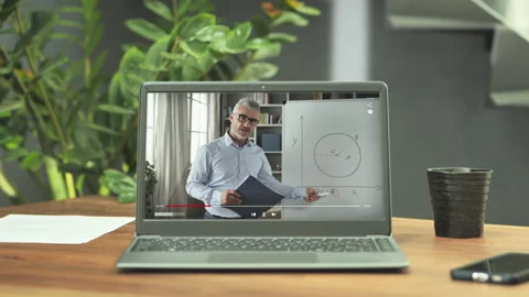Online e-learning class teacher course on laptop computer Stock Footage 277443177