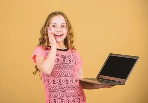 Online education and e learning. child development in digital age. Using social Stockfoto's