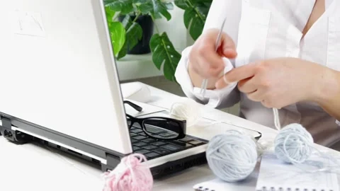Online knitting learning, hobby classes Video stock 170560845