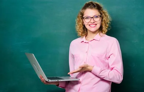 Online school. Informatics and programming. Teaching online course. Study online Foto stock
