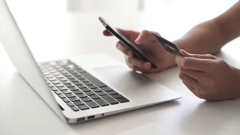 Online shopping payment concepts Stock Footage 112886127