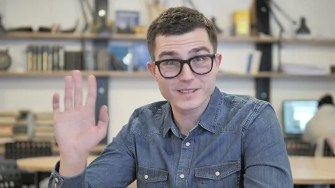 Online Video Chat by Creative Young Man in Glasses Vidéo 101668267