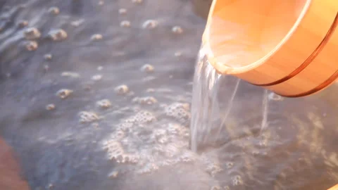 Onsen Stock-Footage 332184100
