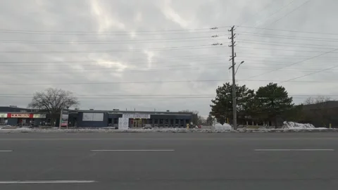 Ontario, Can, March 30 2020 COVID 19 Very empty pandemic scenes in Ontario 스톡 동영상 343666859