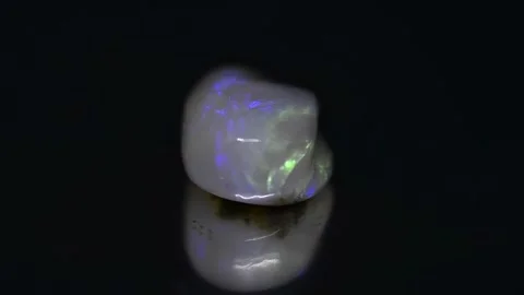 Opal (Large) Spinning Loop Material Video stock 333154642