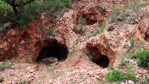 Opal mine with cave and tree Stock Footage 158577227