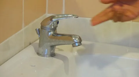 Open And Close Tap Water Video stock 47985343