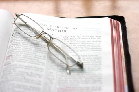 Open bible Stock Photos