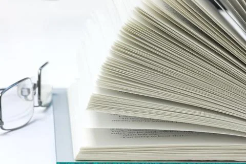 Open book Stock Photos