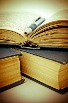 Open book Stock Photos