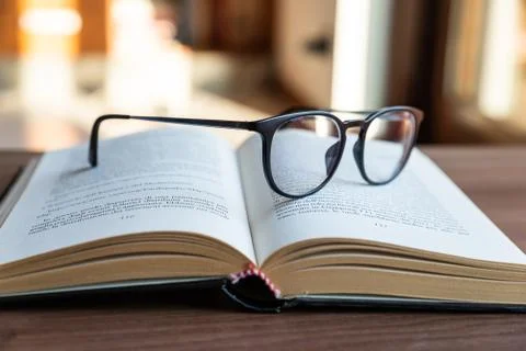 Open book Stock Photos