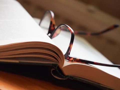 Open book Stock Photos