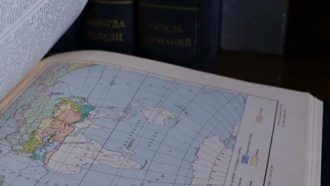 Open book turns the page Stock Footage 103172249