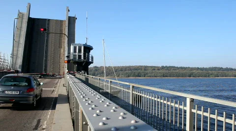 Open bridge with red lights Video stock 873931