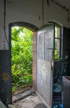 Open door Stock Photos