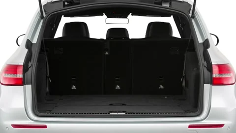 Open empty car trunk close up Tusk White 2019 Mercedes-Benz E-Class E450 4MATIC Stock Footage 160036200